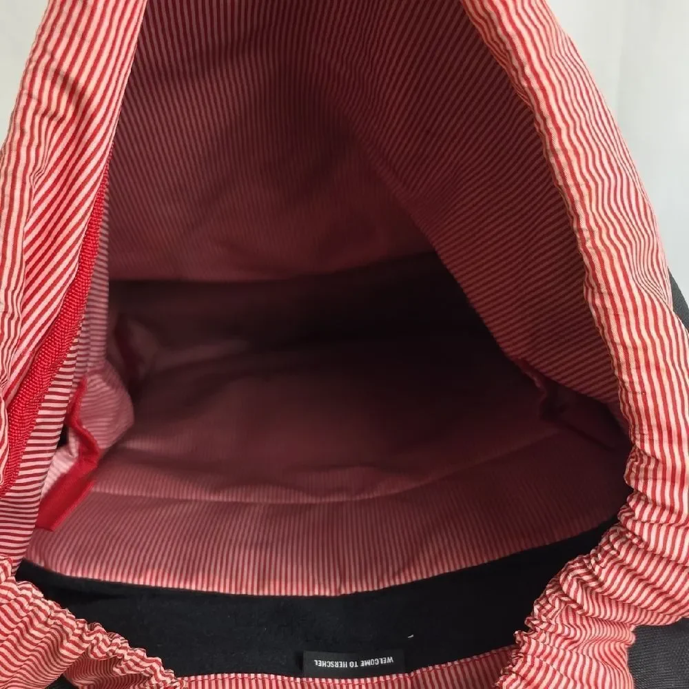 Herschel Supply Co. Little‎ America Backpack.